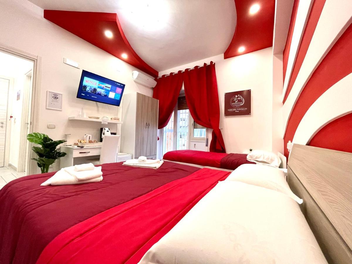 Bed and Breakfast Terrazza Garibaldi à Naples Extérieur photo